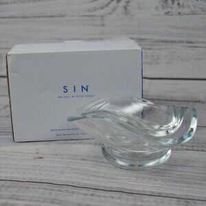SIN Set of 3 Urch Clear Glass Decorative Bowls 1.5 oz , 3.6 oz and 6.4 oz NEW